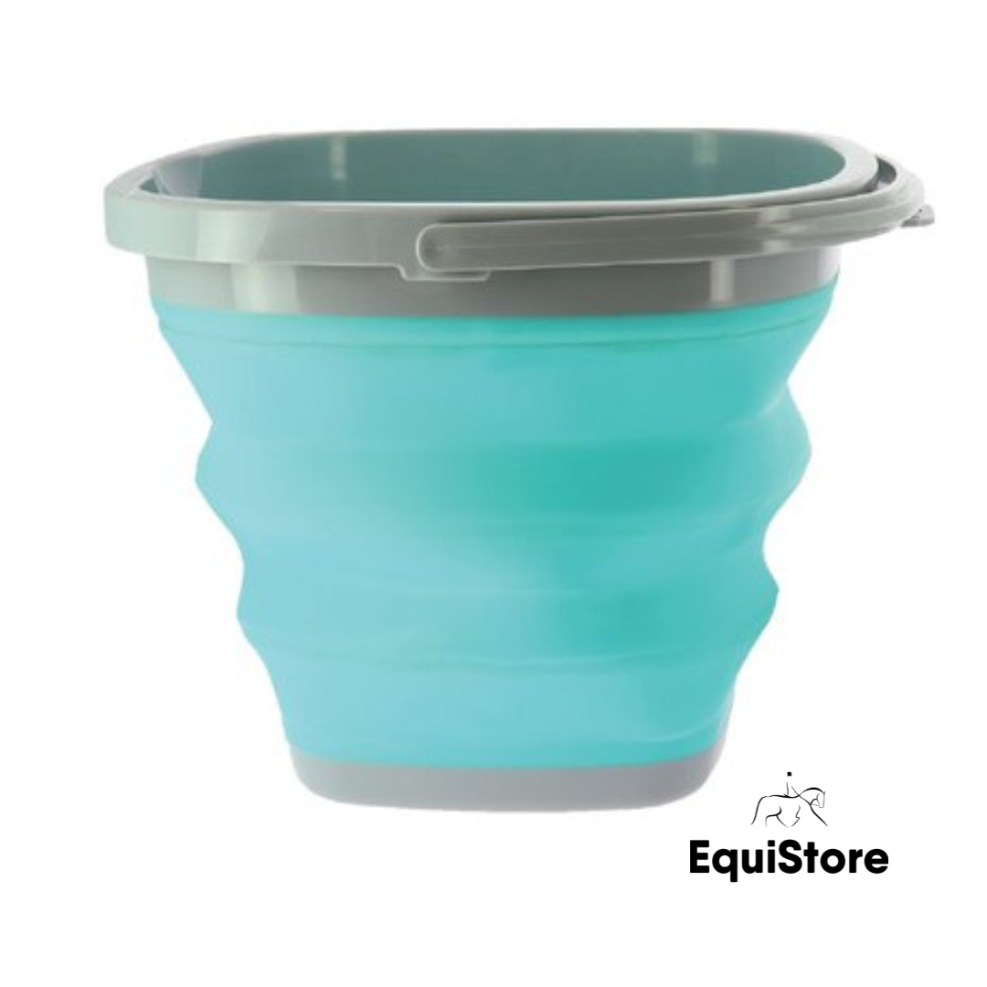 Hippotonic 10 Litre Folding Bucket in light blue