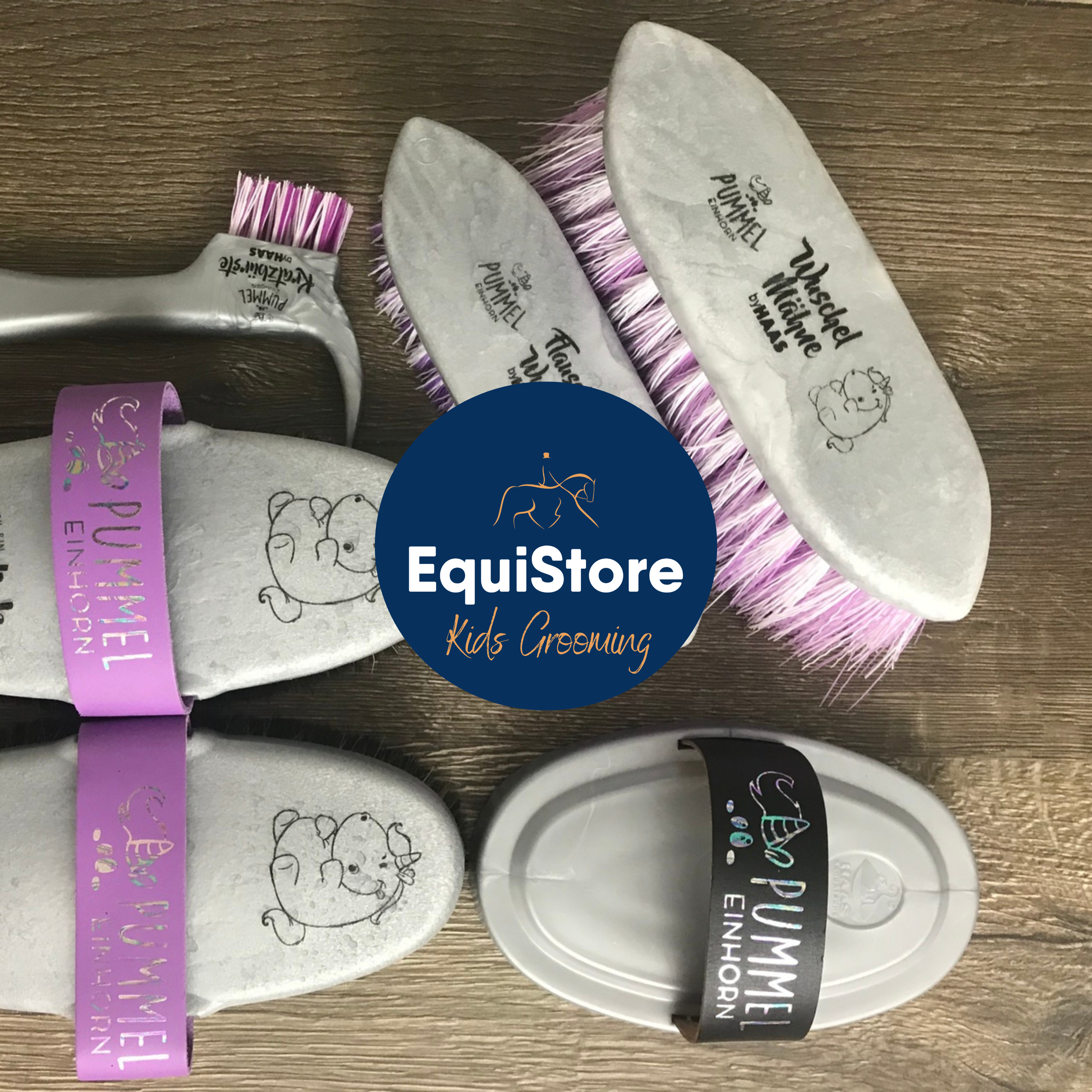 Horse grooming brushes in child sizes, for easier grooming of your childs pony.