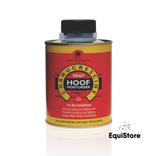 Cornucrescine Daily Hoof Moisturiser for preventing cracks in horses hooves.