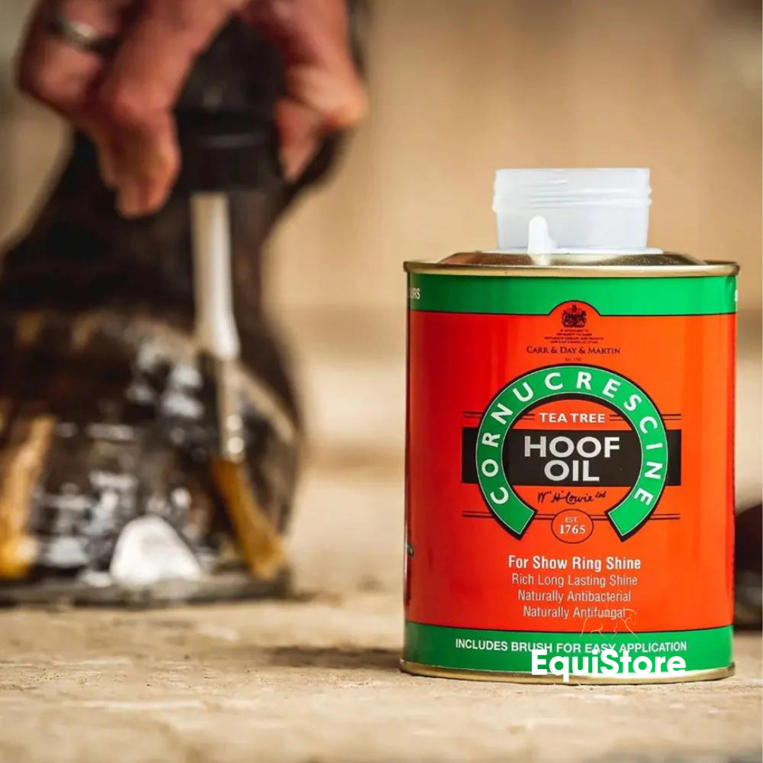 Cornucresine Tea Tree Hoof Oil for healthy and shiny hooves in horses and ponies.