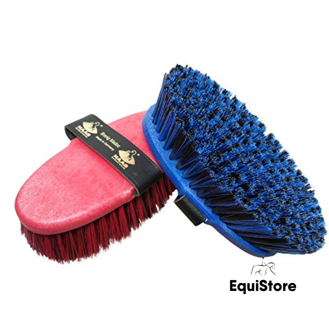 Haas Brenig Madoc Dandy Brush for grooming horses