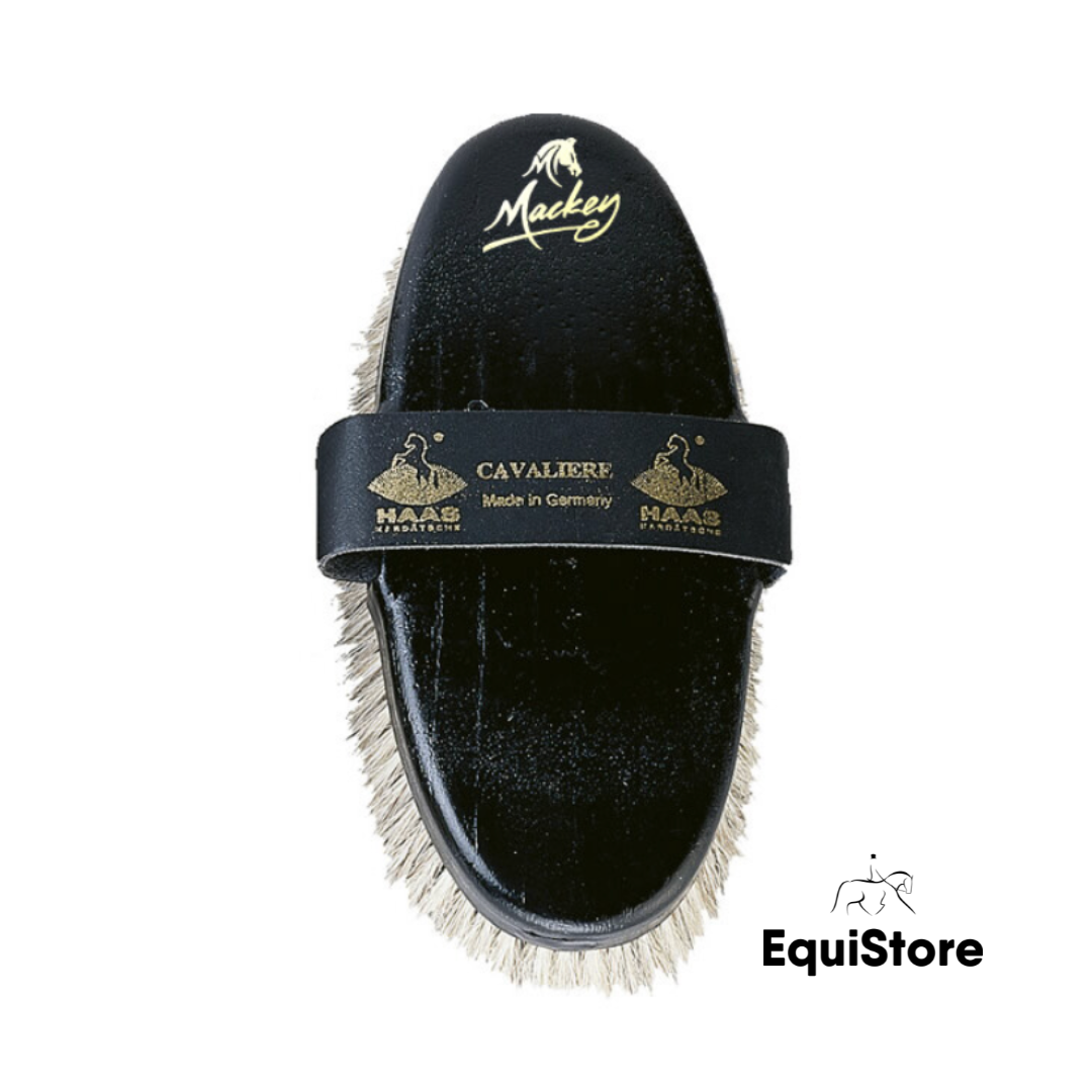 Haas Cavaliere Brush a bodybrush for your horse.