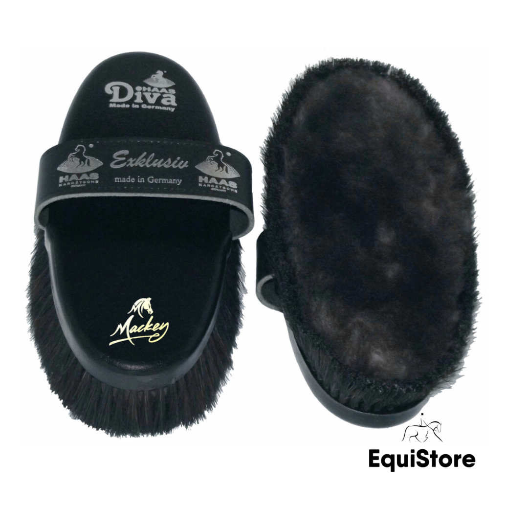 Haas Diva Exklusive Brush ia a premium grooming bodybrush for you horse. 
