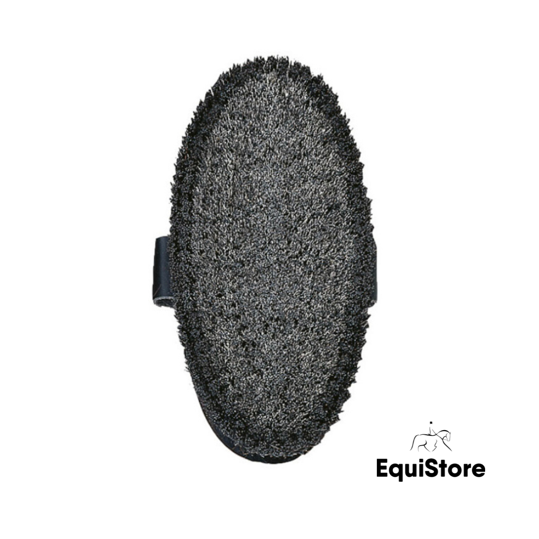 Haas Parcour Brush for your horses grooming kit. A premium bodybrush.
