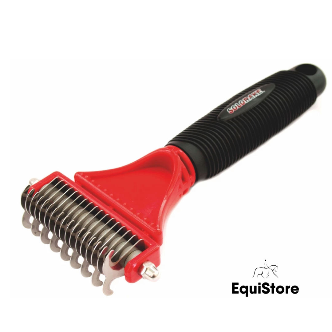 SoloRake for thinning out your horses mane or tail. From the makers of SoloComb.